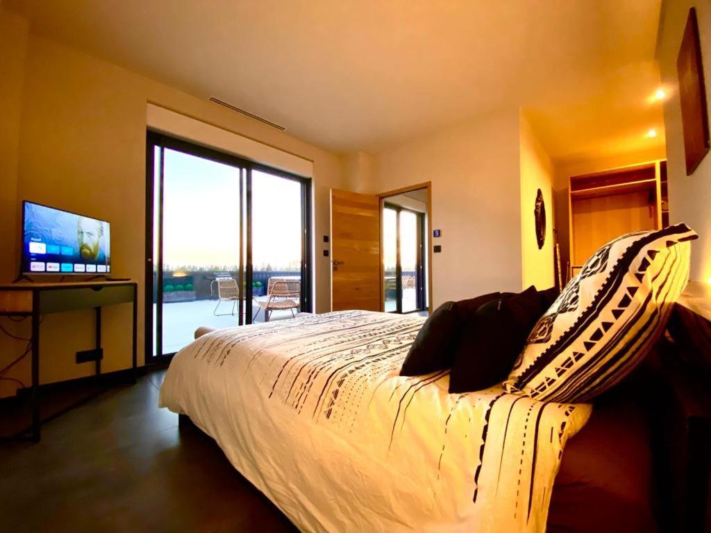 Saint Remy De Provence Roof Top Avec Jacuzzi Exterior foto
